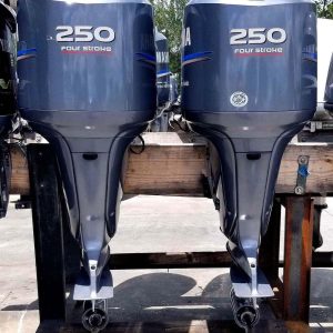 Twin 2006 Yamaha 250 hp 4 stroke 25" outboard motors