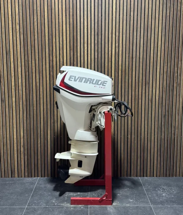 Evinrude E-TEC 25hp 2 Stroke Outboard Motor
